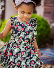 Load image into Gallery viewer, Strawberry π