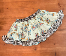 Load image into Gallery viewer, 4T skirt Ready to ship
